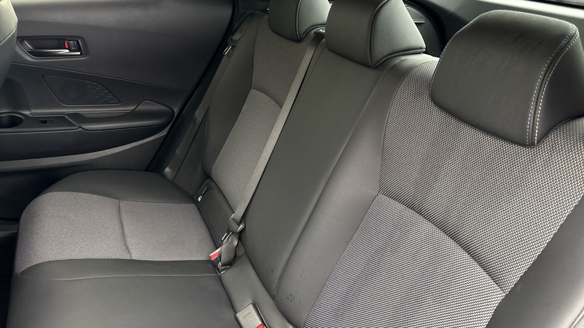 Used Toyota C-HR 2024 for sale - 76570844: Photo 8