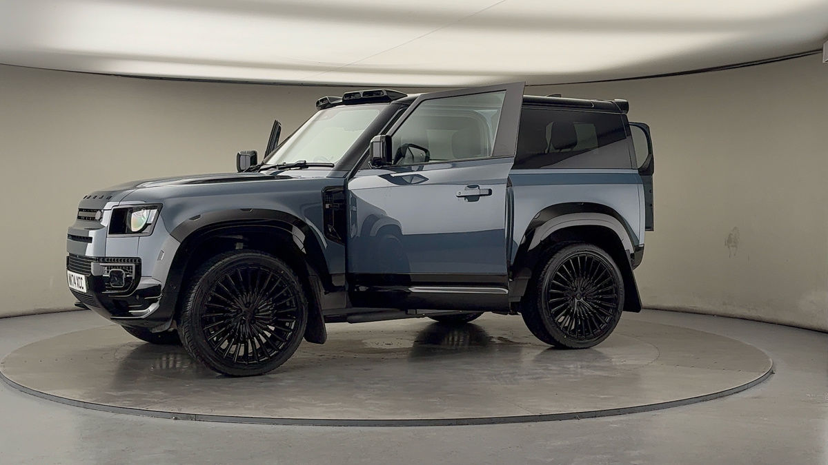 Used Land Rover Defender 2024 for sale - 76570840: Photo 52