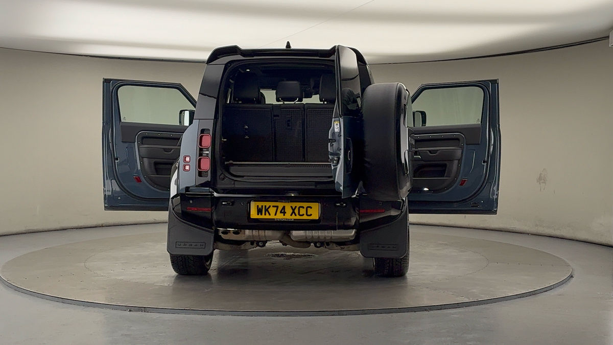 Used Land Rover Defender 2024 for sale - 76570840: Photo 64