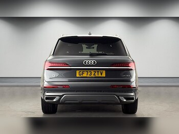Used Audi Q7 2023 for sale - 78228432: Photo