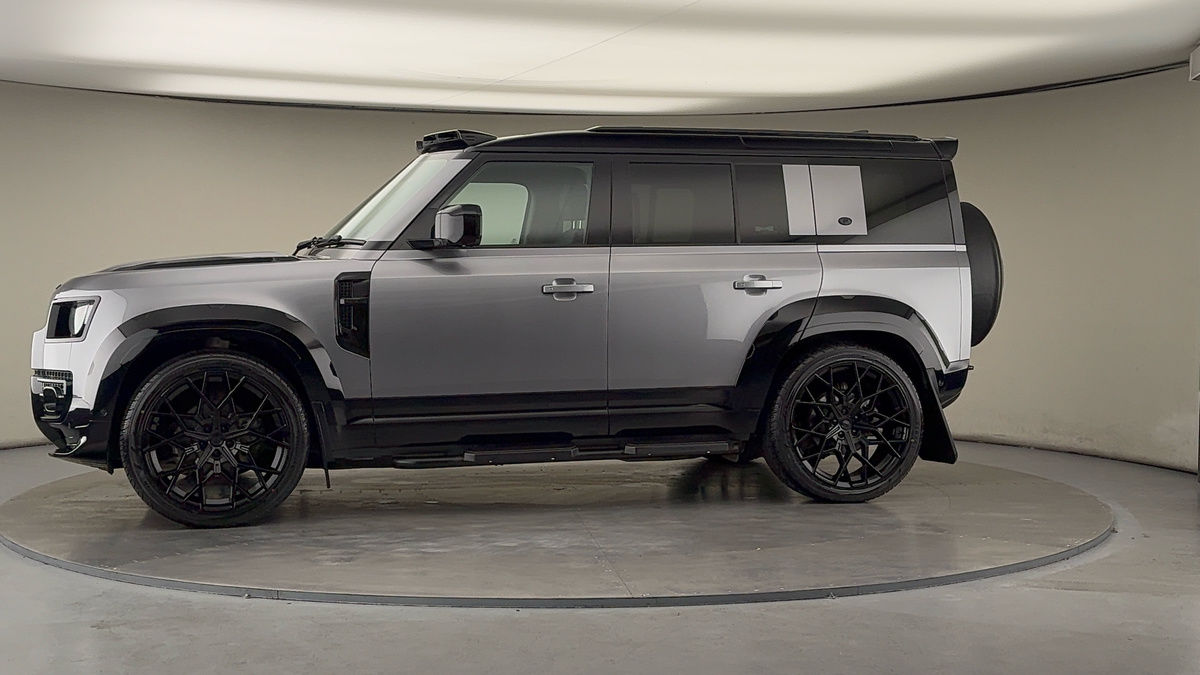 Used Land Rover Defender 110 2022 for sale - 76057253: Photo 31