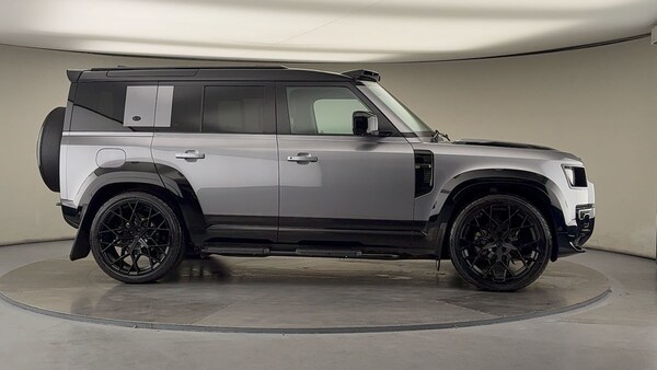Used Land Rover Defender 110 2022 for sale - 76057253: Photo 39