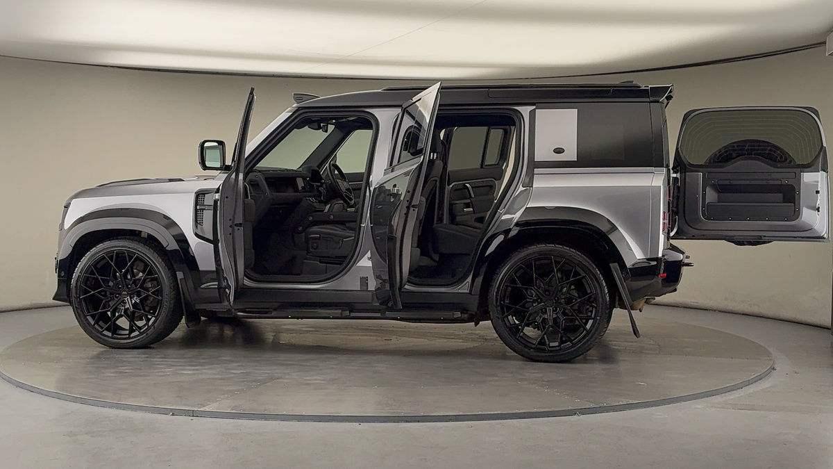 Used Land Rover Defender 110 2022 for sale - 76057253: Photo 49