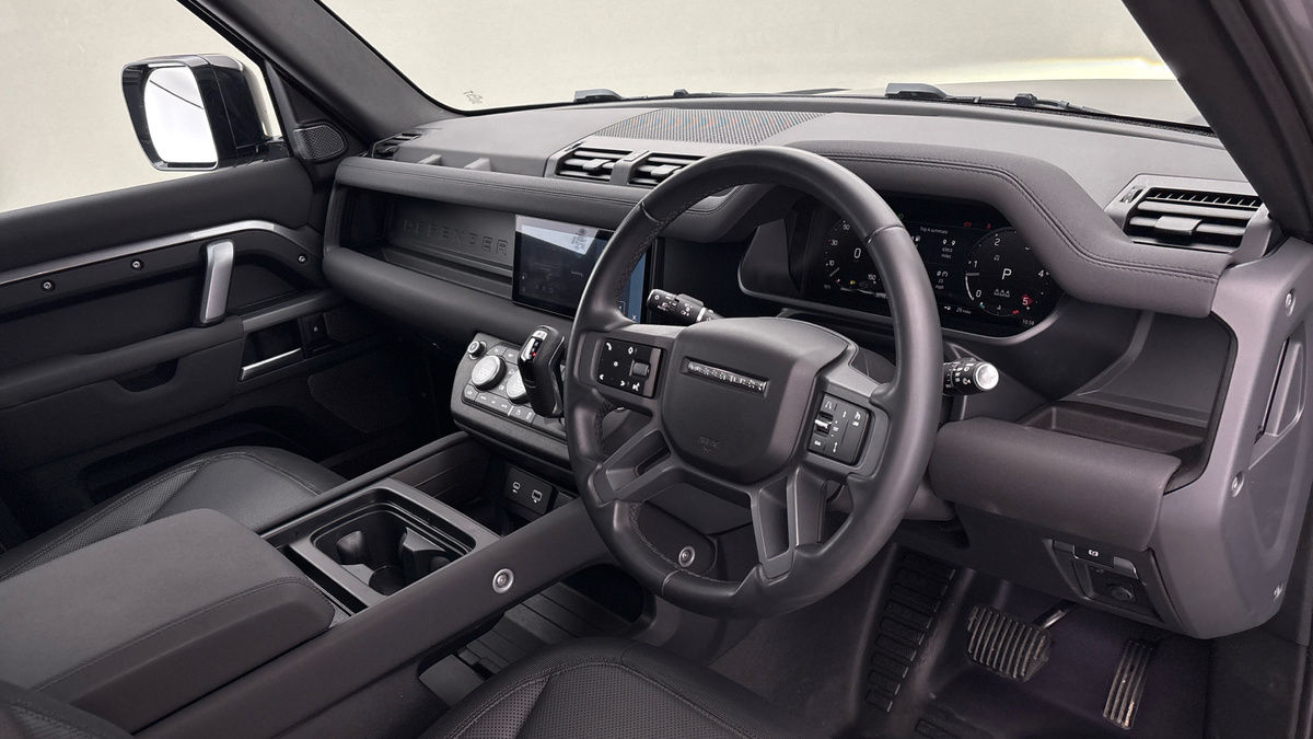 Used Land Rover Defender 110 2022 for sale - 76057253: Photo 5