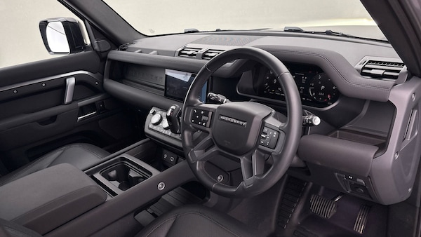 Used Land Rover Defender 110 2022 for sale - 76057253: Photo 5