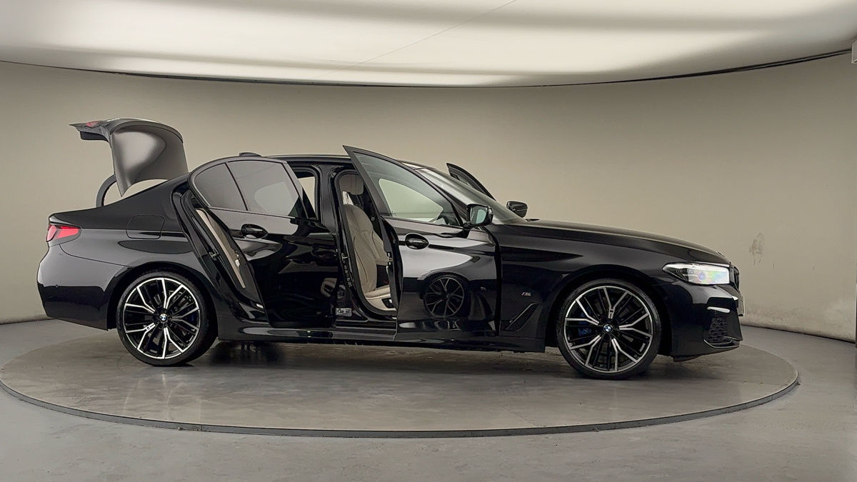 Used BMW 5 Series 2021 for sale - 76280704: Photo 56