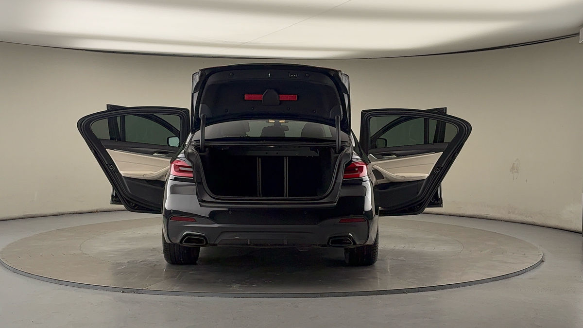 Used BMW 5 Series 2021 for sale - 76280704: Photo 61