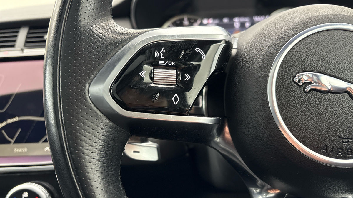 Used Jaguar E-Pace 2022 for sale - 77264195: Photo 13