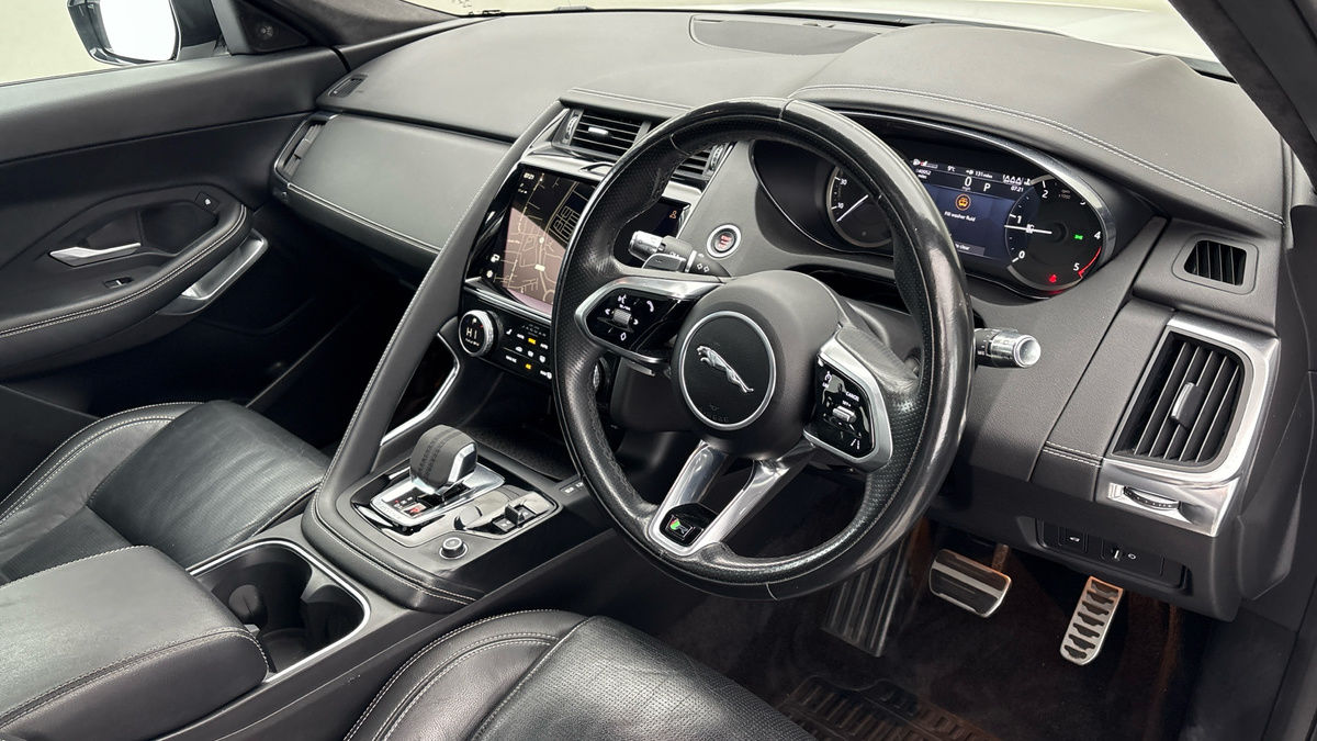 Used Jaguar E-Pace 2022 for sale - 77264195: Photo 5