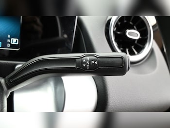 Used Mercedes-Benz GLB 2021 for sale - 75254654: Photo