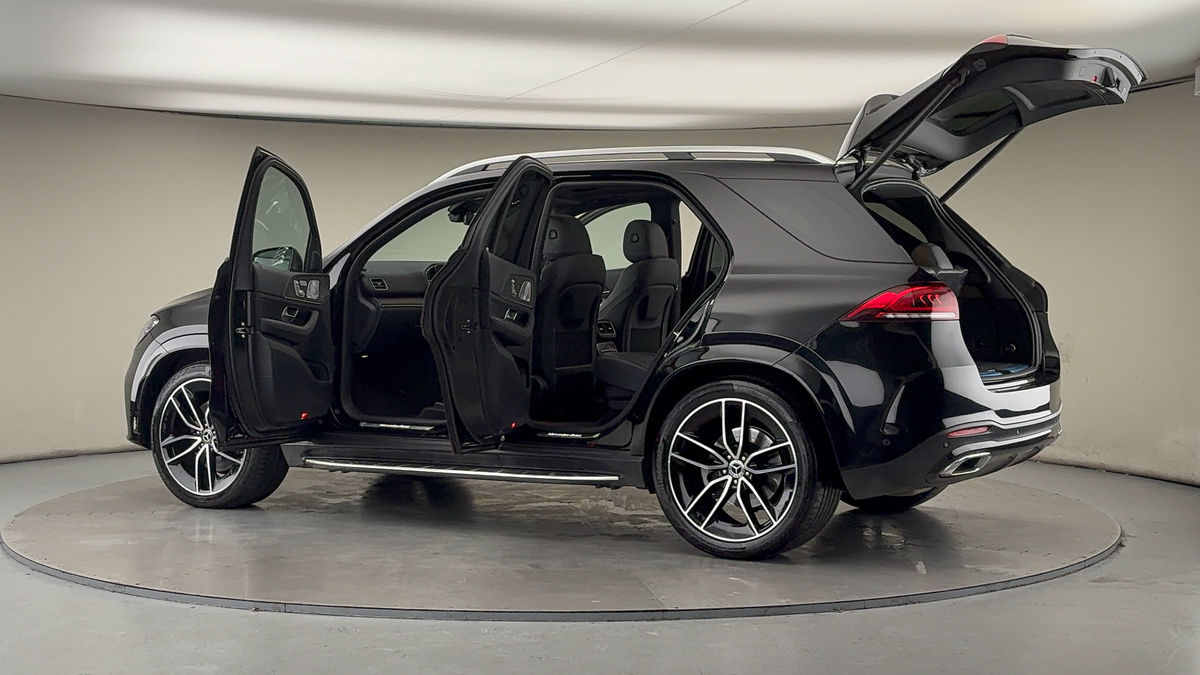 Used Mercedes-Benz GLE 2020 for sale - 77423135: Photo 47