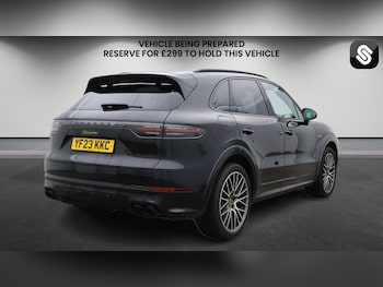 Used Porsche Cayenne 2023 for sale - 78501934: Photo