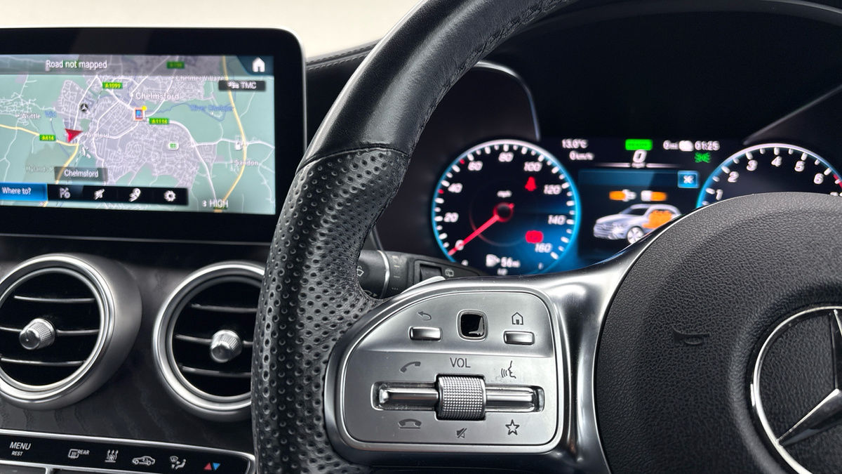 Used Mercedes-Benz GLC 2022 for sale - 76924142: Photo 13