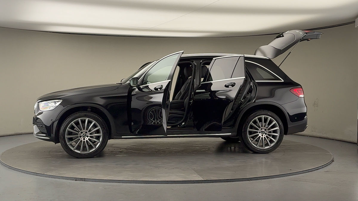 Used Mercedes-Benz GLC 2022 for sale - 76924142: Photo 47