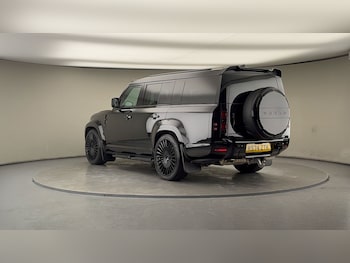 Used Land Rover Defender 130 2024 for sale - 77313849: Photo