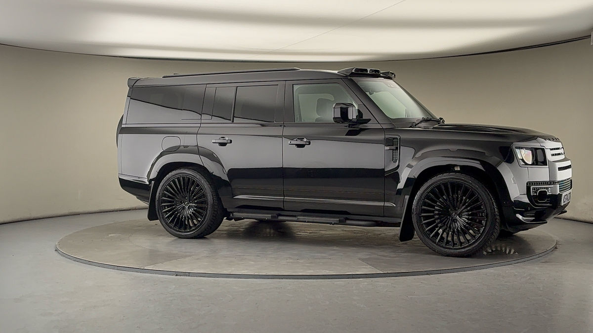 Used Land Rover Defender 2024 for sale - 77313849: Photo 41