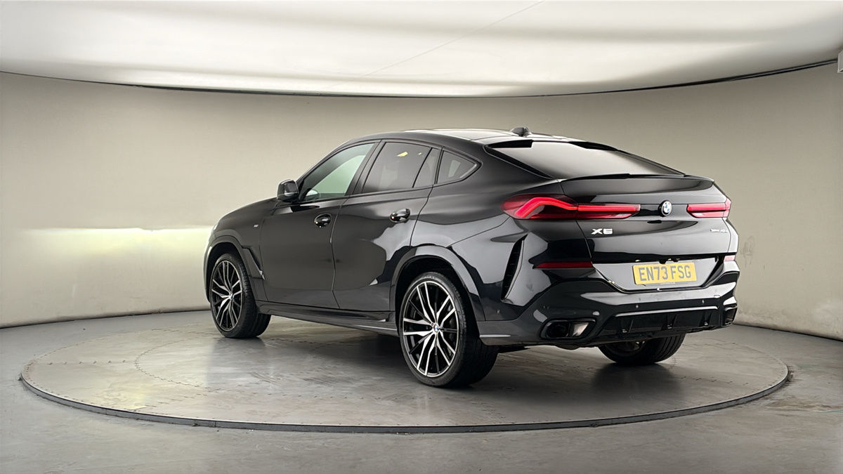 Used BMW X6 2023 for sale - 78182381: Photo 2