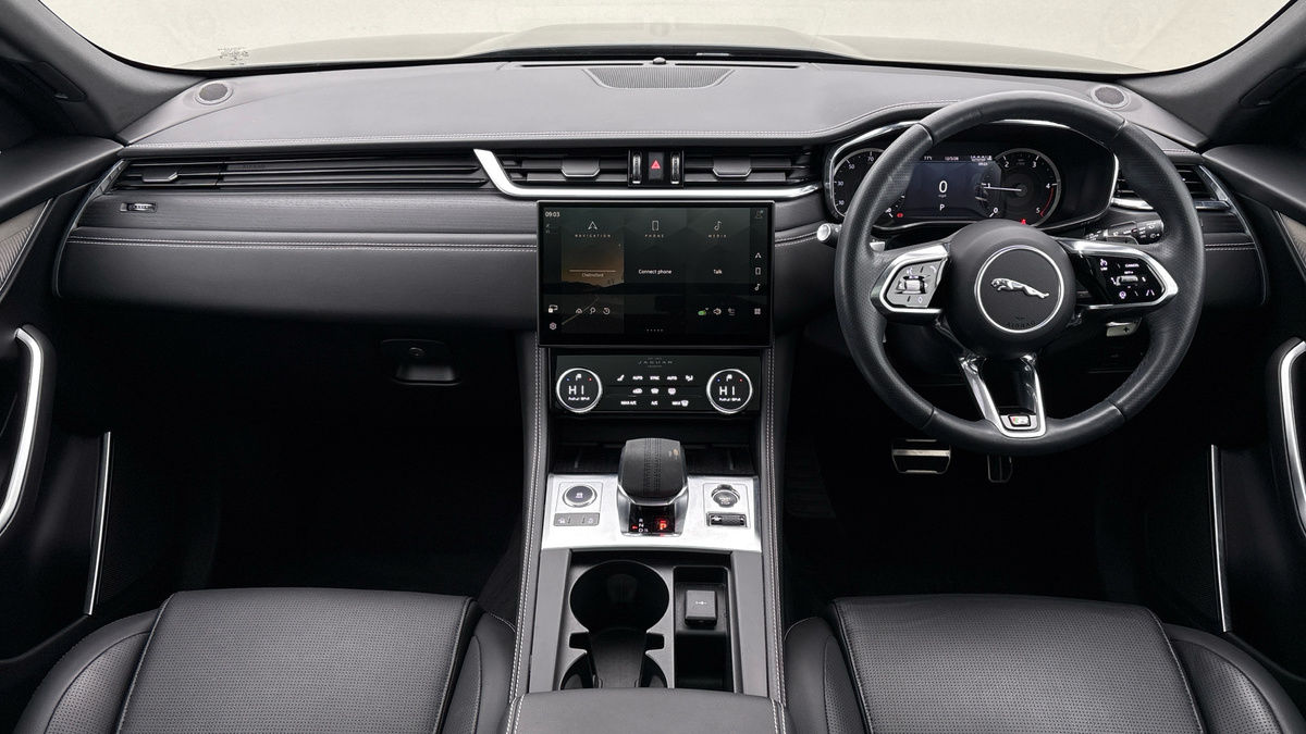 Used Jaguar F-Pace 2023 for sale - 77906144: Photo 12