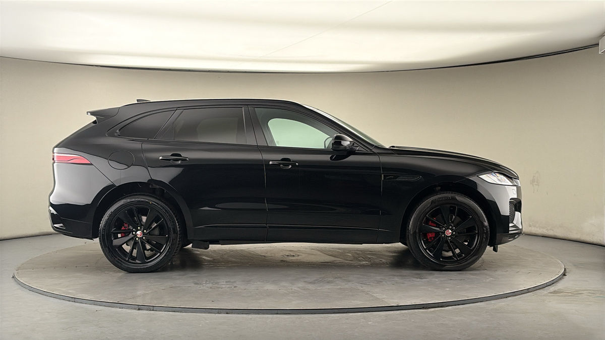 Used Jaguar F-Pace 2023 for sale - 77906144: Photo 16