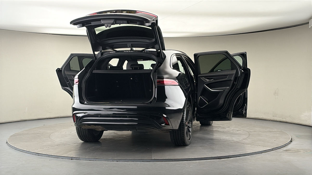 Used Jaguar F-Pace 2023 for sale - 77906144: Photo 59