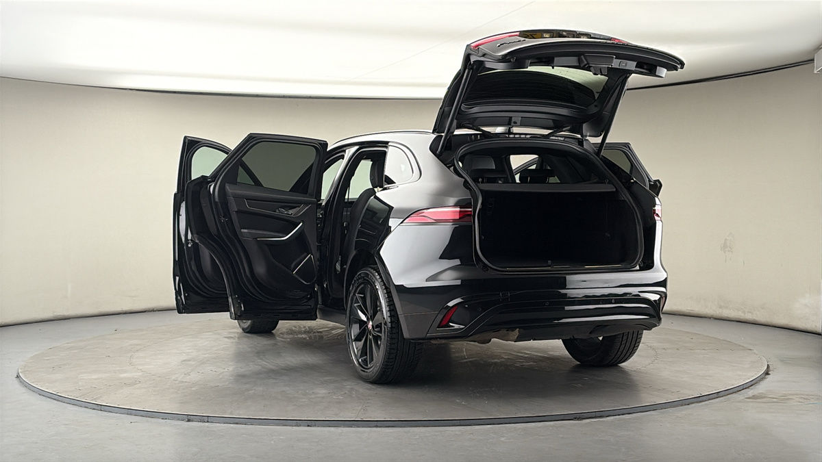 Used Jaguar F-Pace 2023 for sale - 77906144: Photo 61