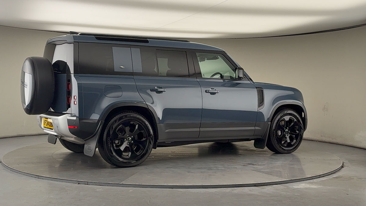 Used Land Rover Defender 2024 for sale - 78201437: Photo 38