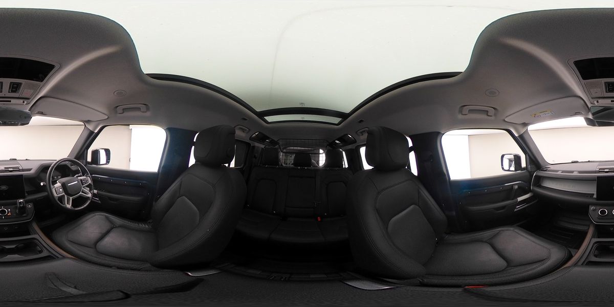 Used Land Rover Defender 2024 for sale - 78201437: Photo 44