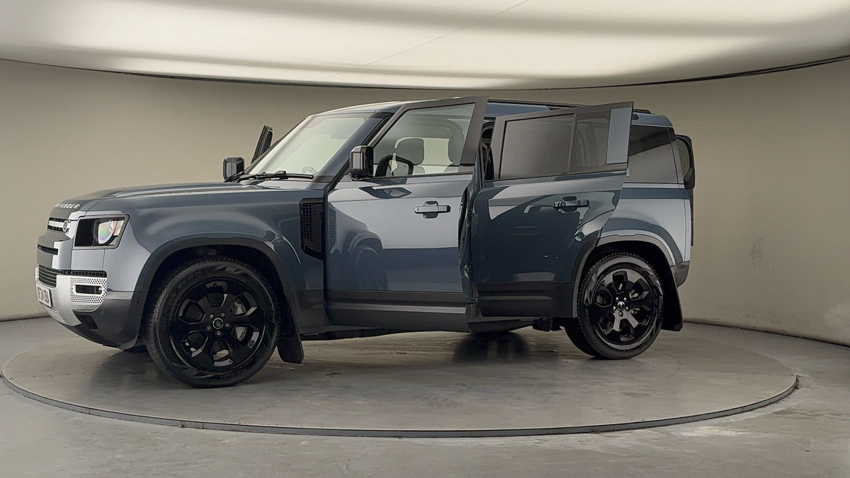 Used Land Rover Defender 2024 for sale - 78201437: Photo 48