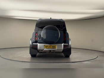 Used Land Rover Defender 2024 for sale - 78201437: Photo