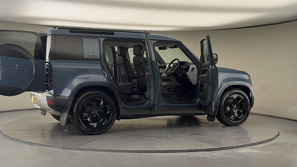 Used Land Rover Defender 2024 for sale - 78201437: Photo 57