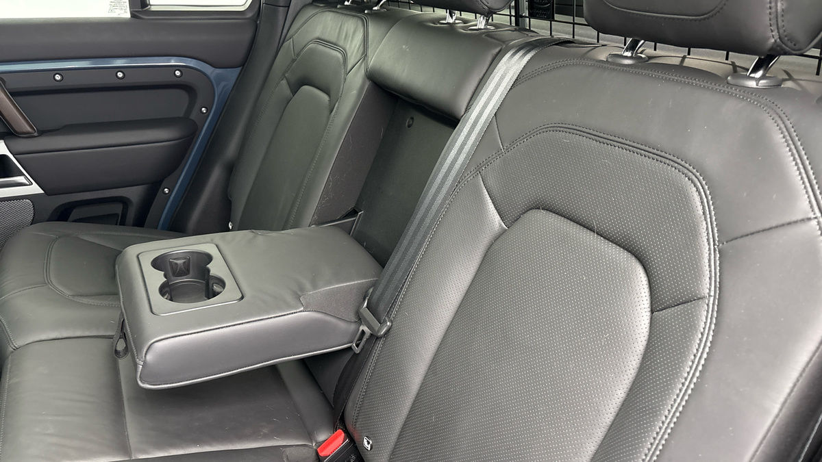 Used Land Rover Defender 2024 for sale - 78201437: Photo 9