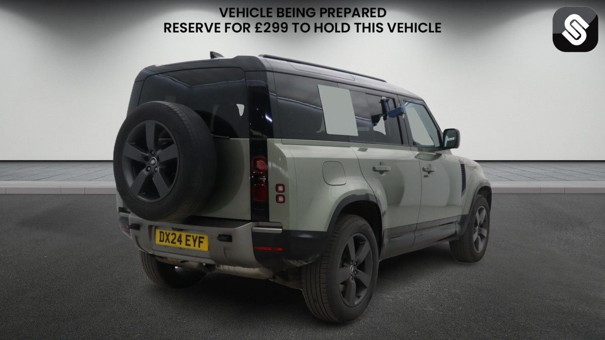 Used Land Rover Defender 2024 for sale - 77937579: Photo 4