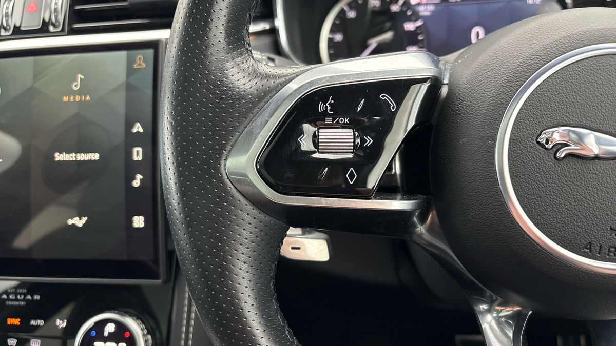 Used Jaguar F-Pace 2022 for sale - 78111579: Photo 13