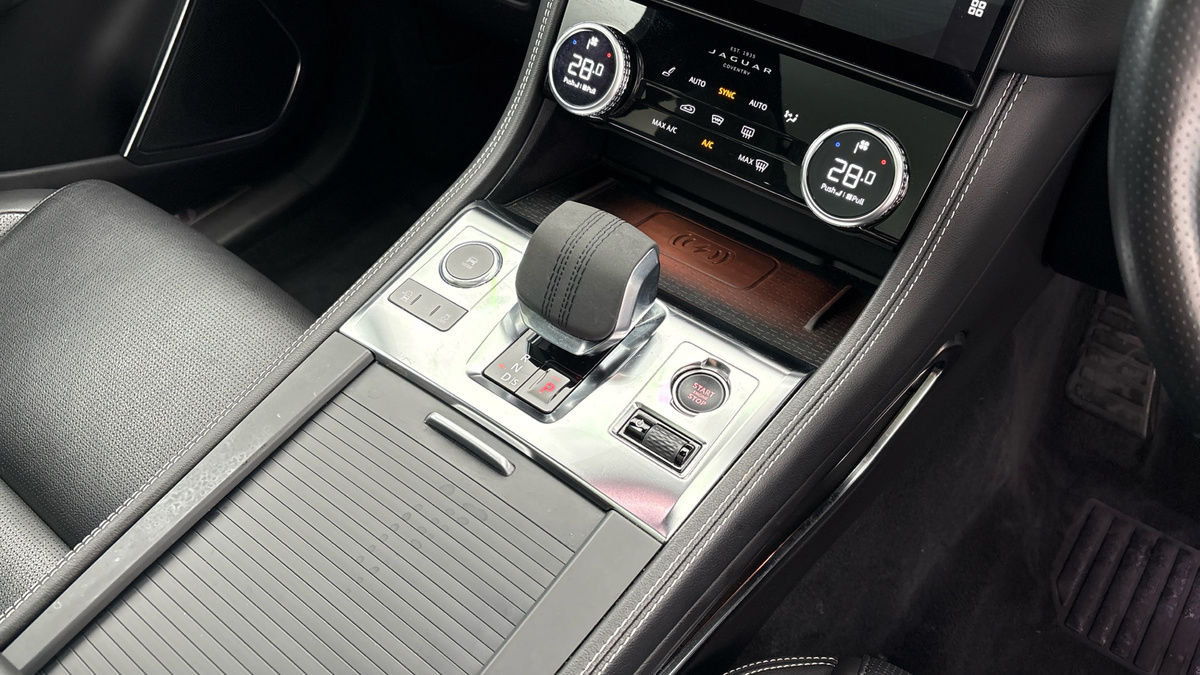 Used Jaguar F-Pace 2022 for sale - 78111579: Photo 18