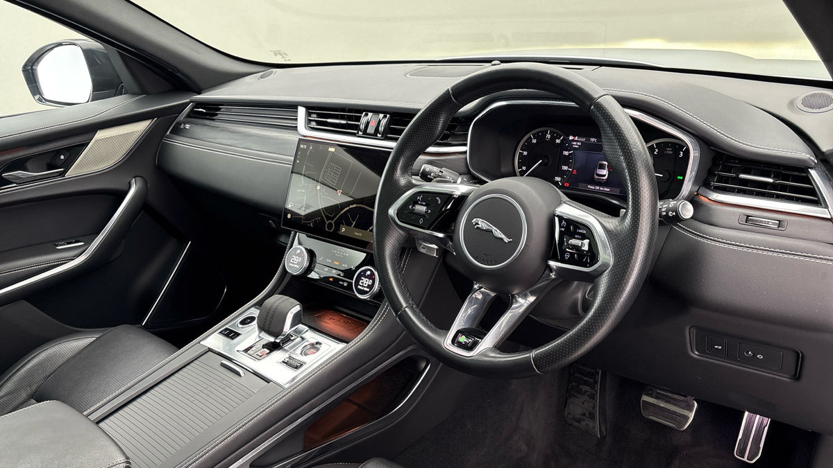 Used Jaguar F-Pace 2022 for sale - 78111579: Photo 5