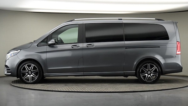 Used Mercedes-Benz V-Class 2023 for sale - 74807406: Photo 23