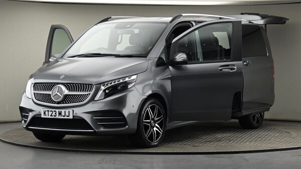 Used Mercedes-Benz V-Class 2023 for sale - 74807406: Photo 28