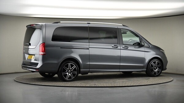 Used Mercedes-Benz V-Class 2023 for sale - 74807406: Photo 41