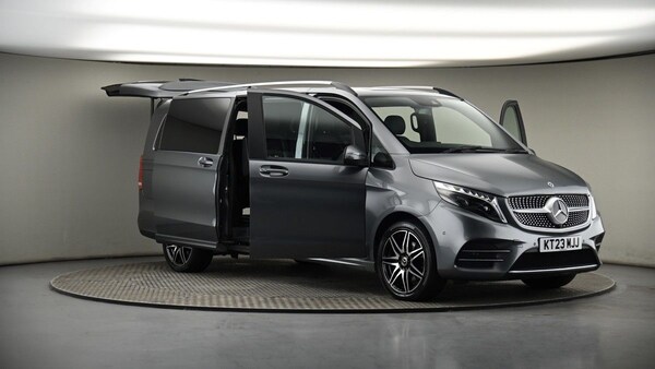 Used Mercedes-Benz V-Class 2023 for sale - 74807406: Photo 44