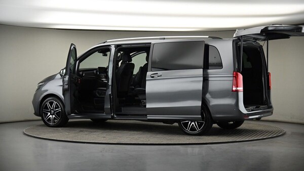 Used Mercedes-Benz V-Class 2023 for sale - 74807406: Photo 52