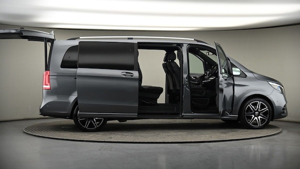 Used Mercedes-Benz V-Class 2023 for sale - 74807406: Photo 58