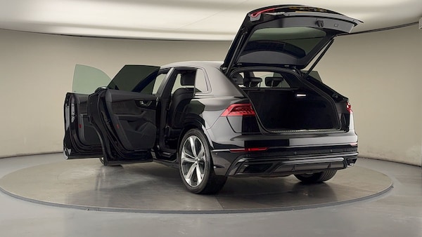 Used Audi Q8 2022 for sale - 76040249: Photo 23