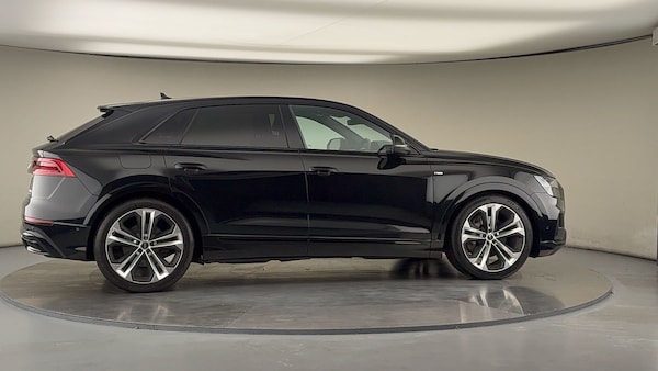 Used Audi Q8 2022 for sale - 76040249: Photo 37