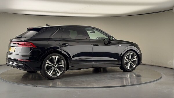 Used Audi Q8 2022 for sale - 76040249: Photo 38