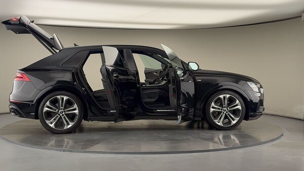 Used Audi Q8 2022 for sale - 76040249: Photo 56