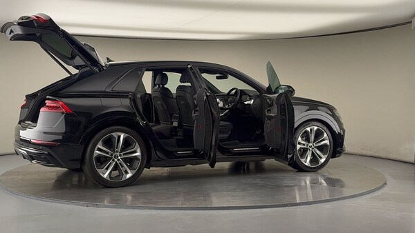 Used Audi Q8 2022 for sale - 76040249: Photo 57