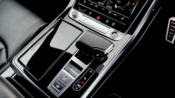 Used Audi Q8 2022 for sale - 76040249: Photo 6