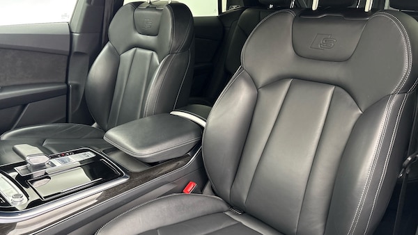 Used Audi Q8 2022 for sale - 76040249: Photo 7