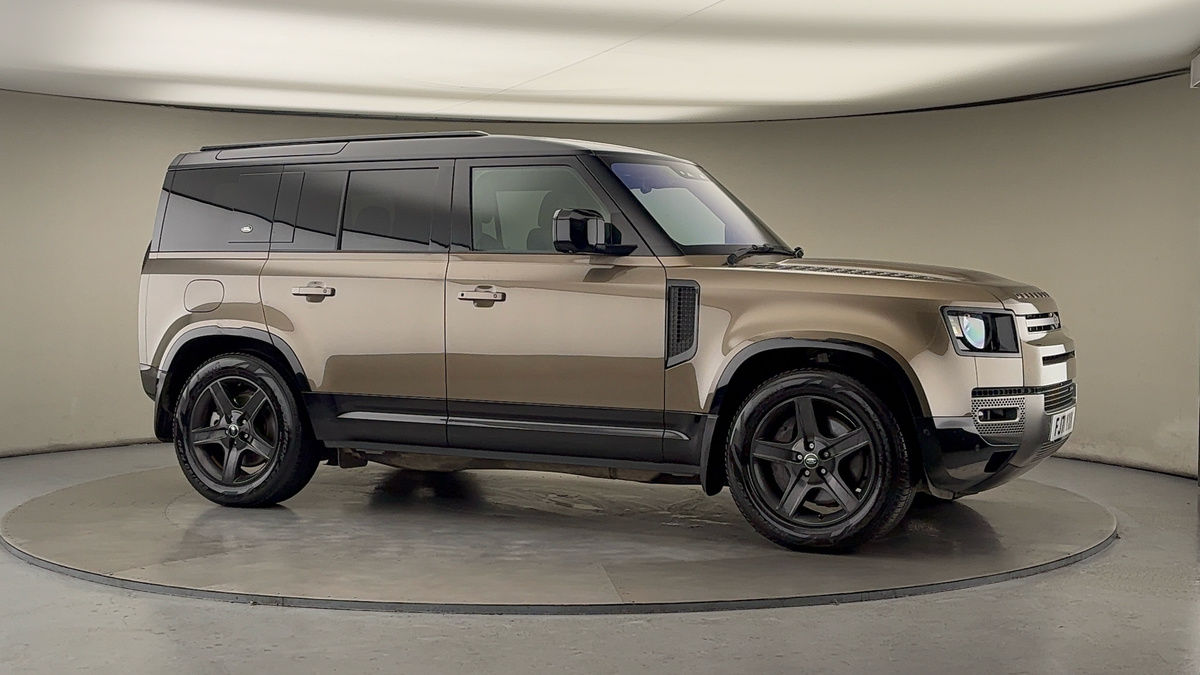 Used Land Rover Defender 110 2021 for sale - 76482709: Photo 35