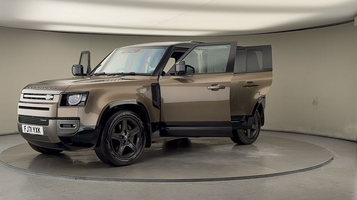 Used Land Rover Defender 110 2021 for sale - 76482709: Photo 49